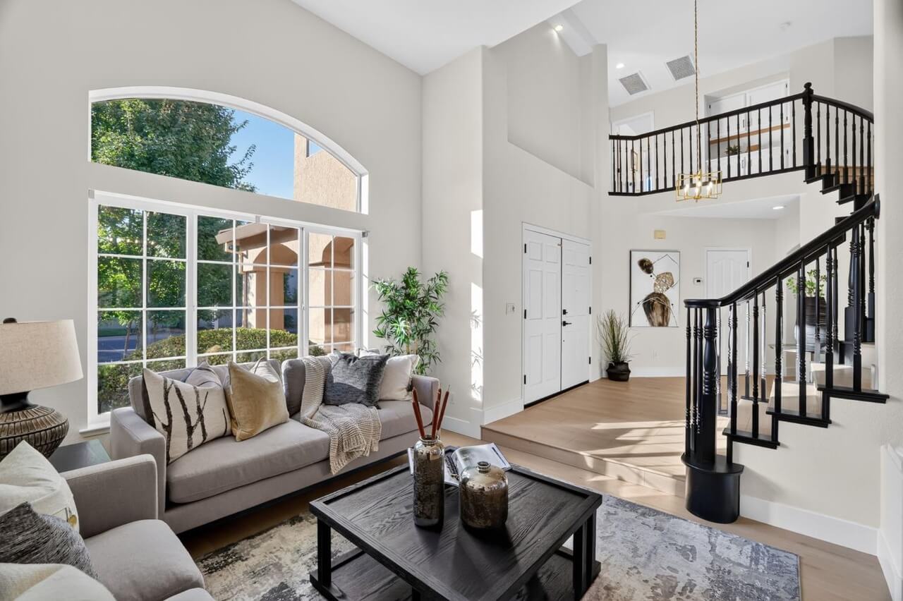 Luna Cir, Folsom - Premiere Home Staging & Design