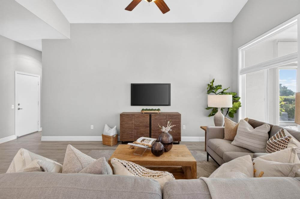 Buckskin Ln, Roseville - Premiere Home Staging & Design