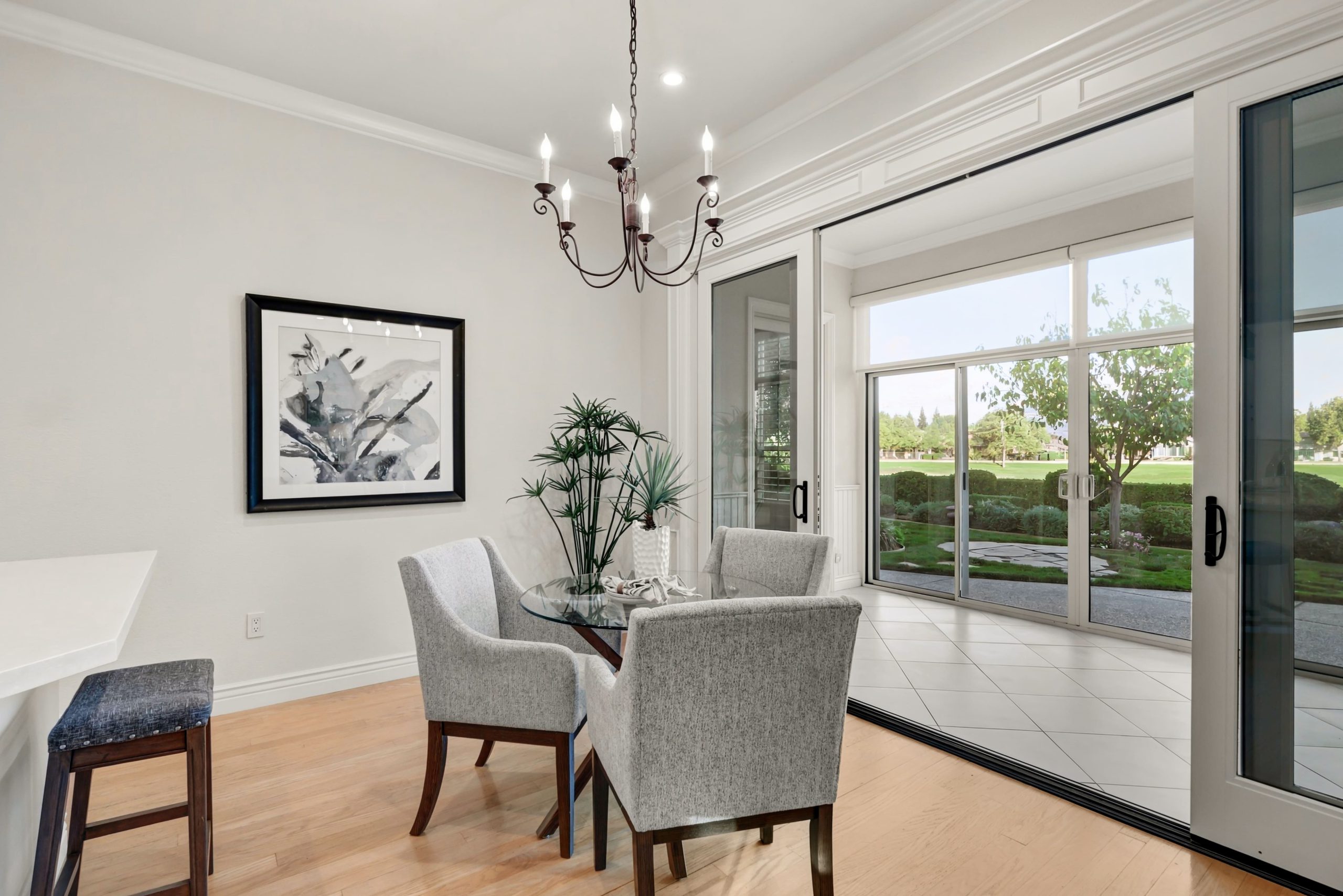 Strawberry Station Loop, Roseville - Premiere Home Staging & Design