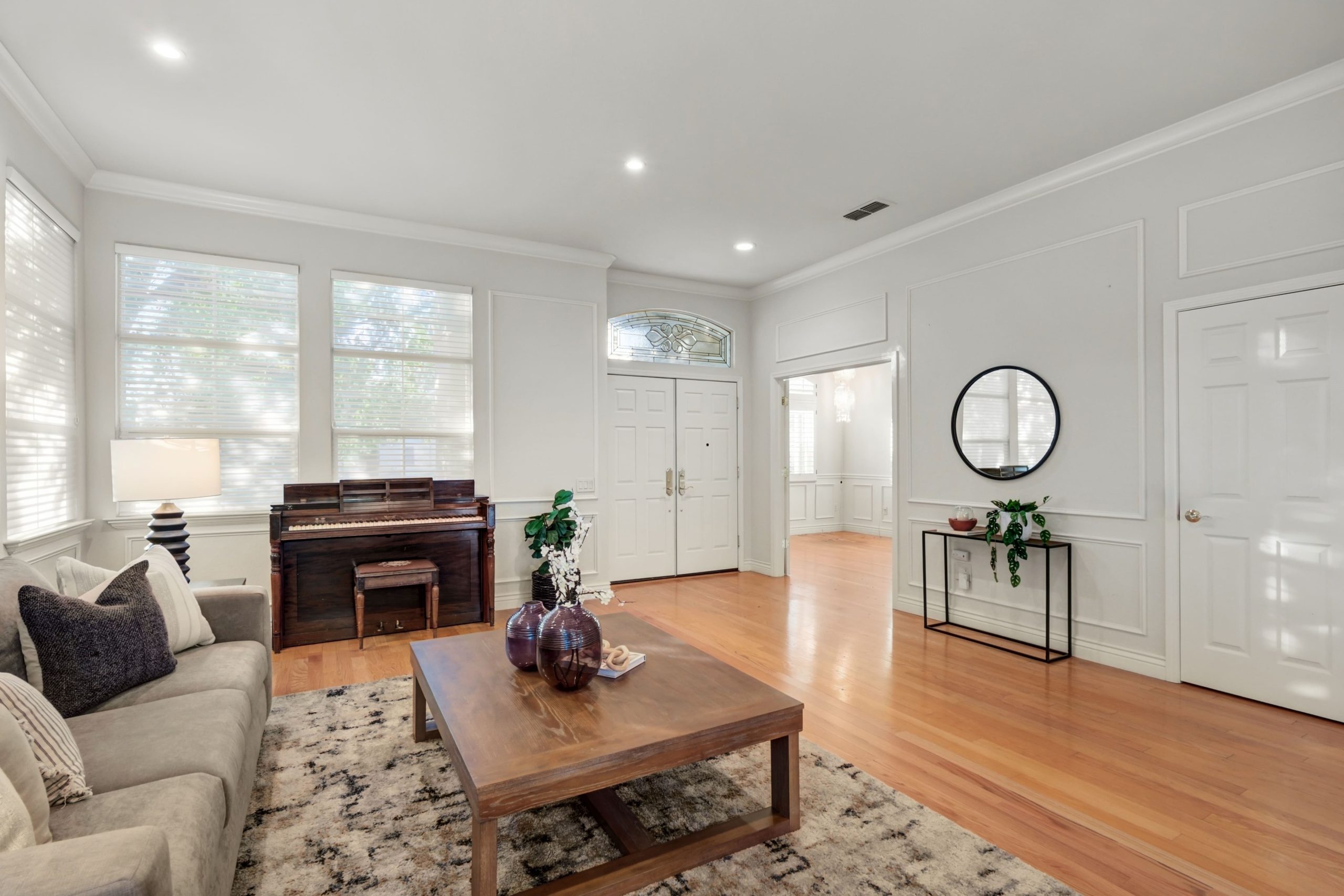 Strawberry Station Loop, Roseville - Premiere Home Staging & Design
