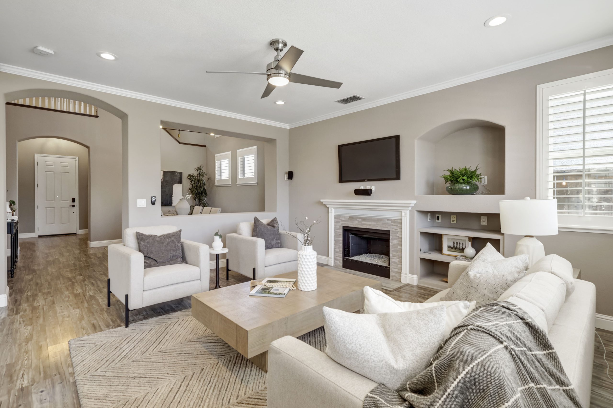 Windcatcher Ct, Sacramento - Premiere Home Staging & Design